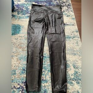 Spanx Faux Leather Croc Shine - Brown/Black - 1X